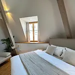 Truly - Viel Platz Fuer Business & Familie - Modern, Garage, Fahrstuhl Appartement