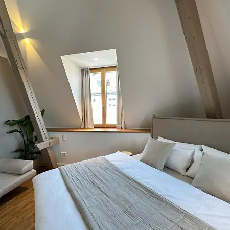 Truly - Viel Platz Fuer Business & Familie - Modern, Garage, Fahrstuhl 아파트