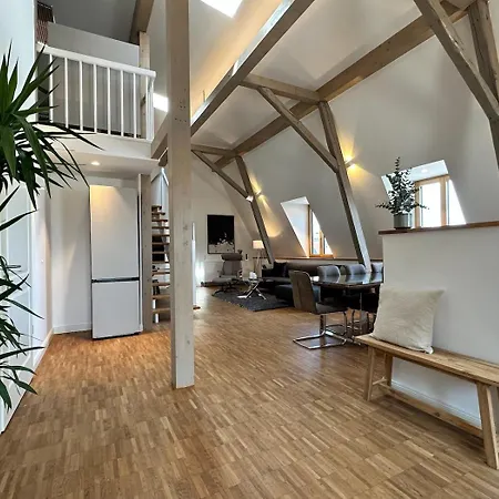 아파트 Truly - Viel Platz Fuer Business & Familie - Modern, Garage, Fahrstuhl 아우크스부르크