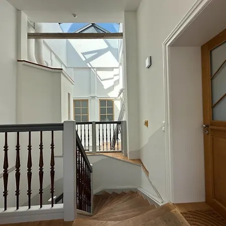 Truly - Viel Platz Fuer Business & Familie - Modern, Garage, Fahrstuhl